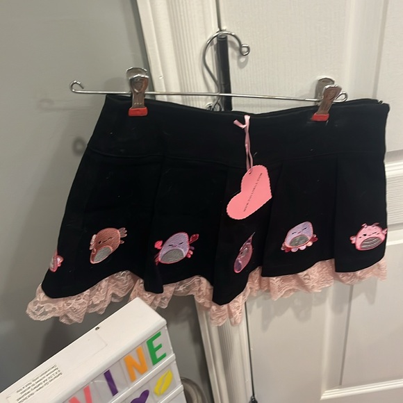 Dolls Kill squishmellow skirt! Size XS! BNWT! - Picture 3 of 6